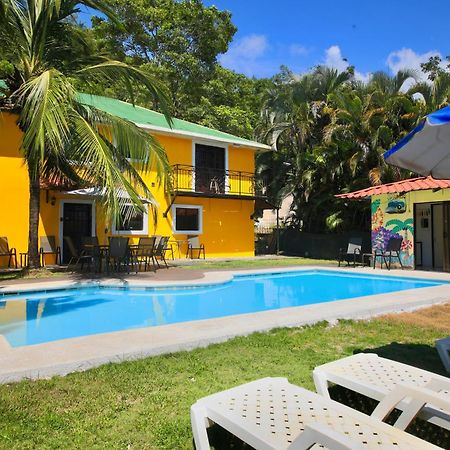 Wipeout Hostel Jacó Extérieur photo